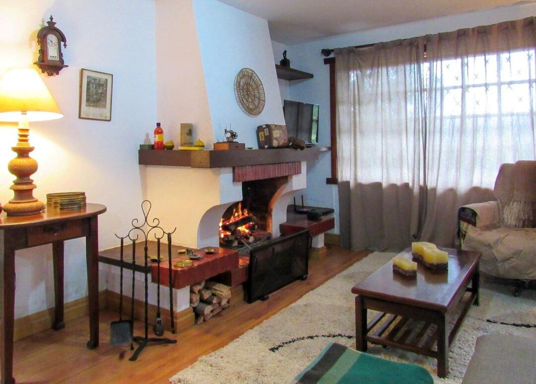 Вилла Chale Com Lareira E Wi-Fi Em Campos Do Jordao - Sp Экстерьер фото